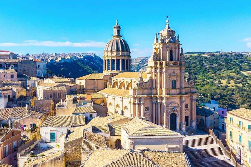Domus Maulli - Villa Sul Mare Marina di Ragusa Eksteriør billede